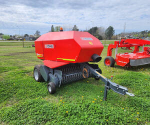 Enfardadora Yomel Tigra 4047 Tiro Central Fardo 37X48