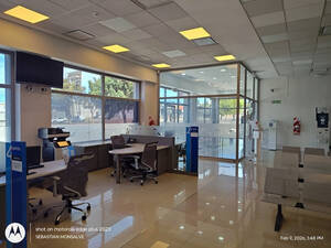 Ex-Locacion Suc. Banco Comercial Industrial / Financial Local - 816 M2 Total Ab