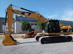 Excavadora Caterpillar 320