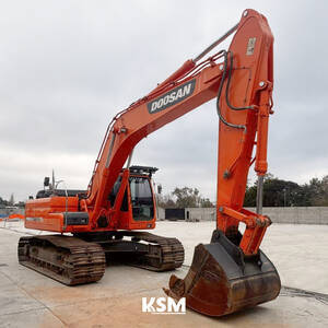 Excavadora Doosan DX 300 (ID880)