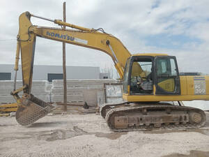 Excavadora Komatsu Pc200