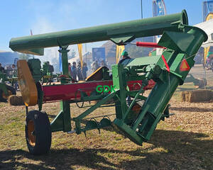 Extractor Cargador De Granos Tr 11.1. Agrotec