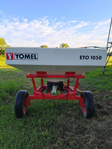Fertilizadora De Arrastre Yomel Eto 1050