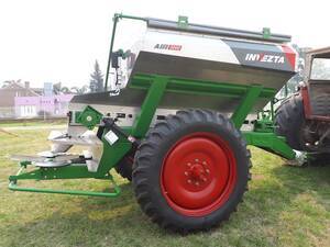 Fertilizadora Invezta Air 3000