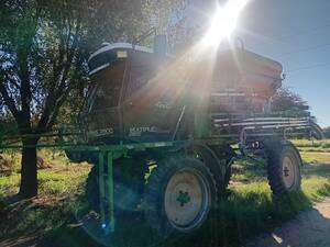Fertilizadora Metalfor + Altina 2850 Mod. 2007