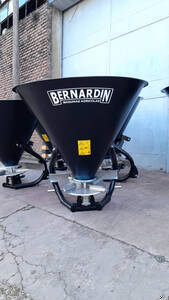 Fertilizadora Bernardin Monodisco 3 Puntos Nueva En Venta