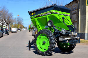 Fertilizadora Bernardin XS 3000 Eje Simple y Balancin