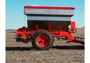 Fertilizadora de Arrastre Nueva Yomel Impala 10000 Disponible