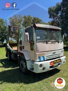 Ford Cargo 1517 Modelo 2010 con o sin Portavolquete