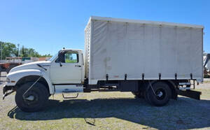 Ford F-14000