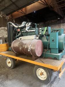 Generador electrico, grupo electrogeno Motor volvo 6 cilindros, 250kva