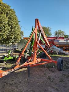 GRUA LOYTO NUEVA 