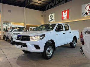 Hilux D/cabina 2.4 Tdi Automatica Dx 4X4 0Km My2026