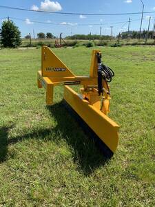 Hoja Niveladora Grass Cutter Reforzada 2400 de 3 P