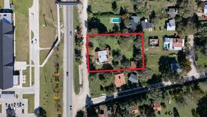 Inversión comercial en VGB| Lote  1977m2 c/40 m de Frente | frente a la Terminal