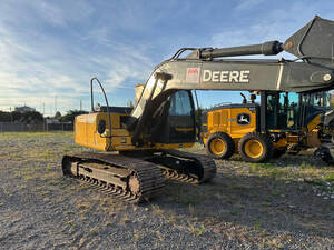Excavadora John Deere 120D