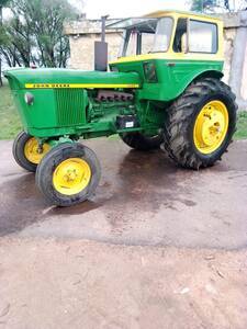 John Deere 3420. 75 HP. Motor JD original. 
