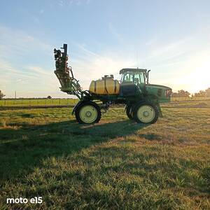 John Deere 4630. Año 2011