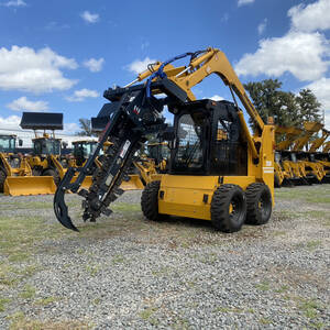Minicargadora Zanjadora Sinomach 255F