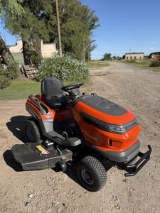 Minitractor Husqvarna De 19 Hp 42" De Corte