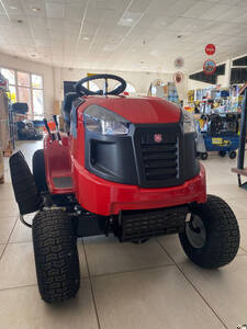 Minitractor Yard Machines