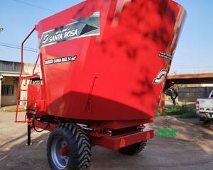 Mixer Vertical 14 mts3 c/goma y balanza. Santa Rosa