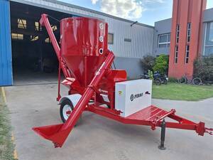 Moledora Vertical Distribuidor Pirro Modelo JP 92-8088 Usado Reacondicionado.
