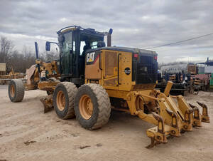 Motoniveladora Caterpillar 140M
