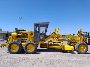 Motoniveladora HUBER WARCO 165 SSA