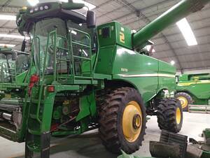 COSECHADORA JOHN DEERE S680 2016 4WD DOBLE DUAL