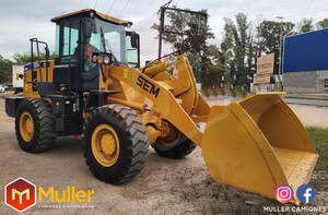 Pala Cargadora Caterpillar Sem 636D Modelo 2023