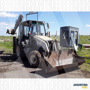 Pala Con Retro Terex Tlb818 Id775