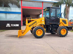 Pala R45 II Plus - 60 HP con cabina sin AA - Acople rapido y 3 via XINCHAI
