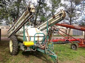 Pulverizadora de arrastre Pampero Tetra Full 3000