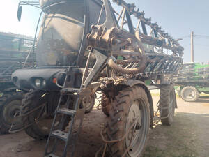 Pulverizadora Autopropulsada Metalfor 3200 Se 2007 - 31987
