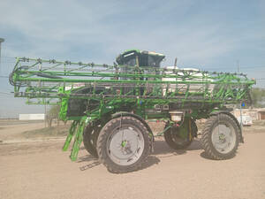 Pulverizadora Autopropulsada M 7040 - 2017 - 32333