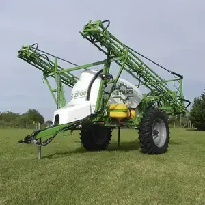 Pulverizadora de arrastre Metalfor FUTUR 2000 - 2000 L