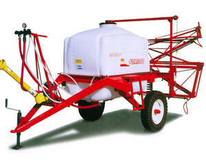 Pulverizadora De Arrastre De 1.500 Litros Barral 13 Mts