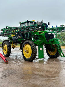 Pulverizadora John Deere 4730