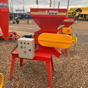 Quebradora De Granos Loyto L300