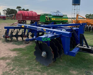 Rastra Excentrica Gapcr 24 Discos X 32. Tatu Marchesan.