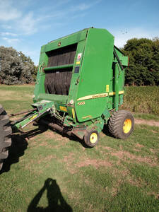 Rotoenfardadora Jhon Deere Modelo 568