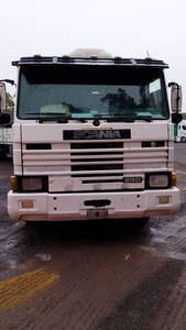 Scania 210