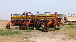 Sembradora Super Walter W630 2052