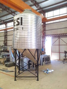 Silo Descarga Lateral 11 Ton Fadesi