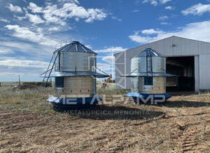 Silos Comederos Autoconsumo De 7 Y 12 Tn