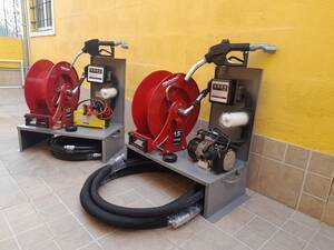 SURTIDOR 220 VOLT 60 LTS  DIESEL CON CARRETEL RETRACTIL  