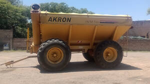 Tolva Autodescargable Akron 16-18 Tnbalanza - 2014