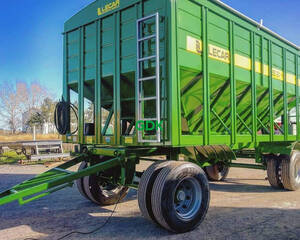 Tolva Semillera Y Fertililzante 24 Tn. Lecar