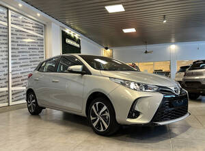 Toyota Yaris 5 Puertas 1.5 A/t Xls 0Km My2025